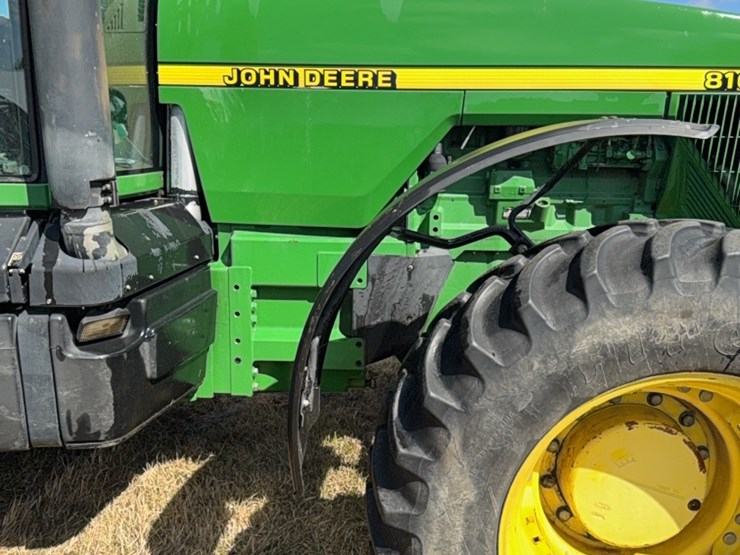 john-deere-8100-image-30
