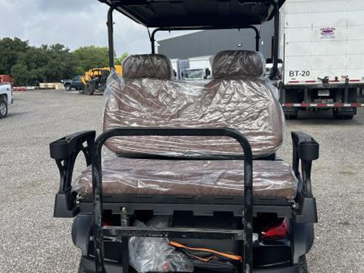 #35-•-4-seat-electric-golf-cart---sdlgc80---black-image-6