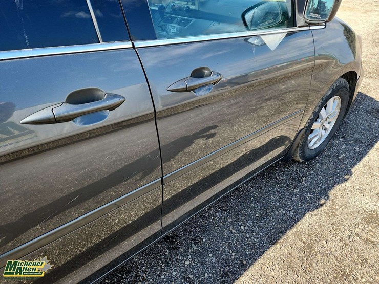 2008-honda-odyssey-image-31