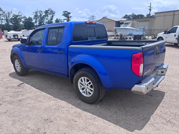 2015-nissan-frontier-image-4