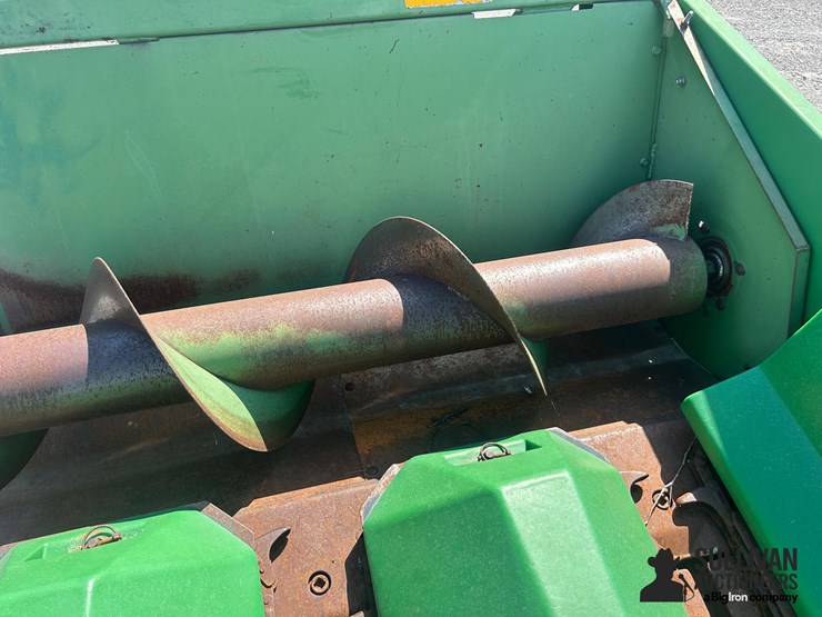john-deere-822-image-12