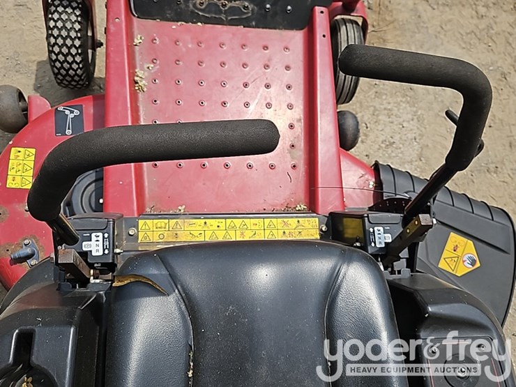 toro-42"-zero-turn-mower-image-12