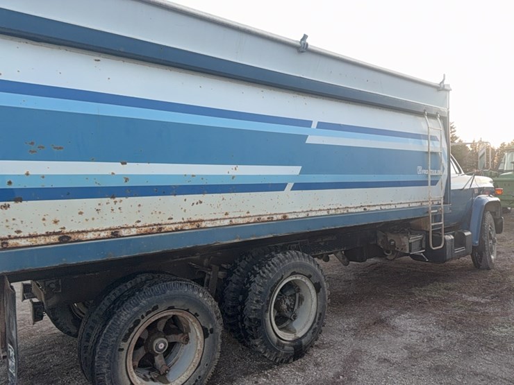1980-gmc-diesel-tag-tandem-grain-truck,-5+2,-roll-tarp,-sold-as-is-image-16