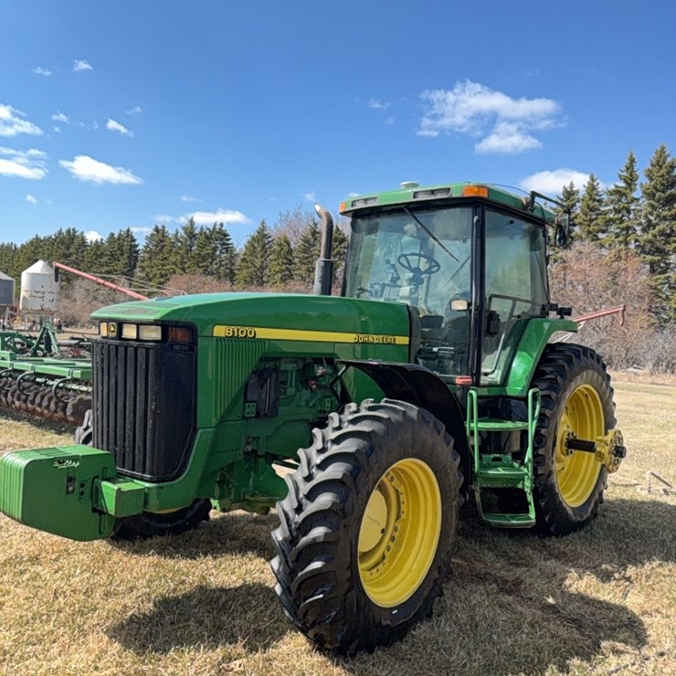 JOHN DEERE 8100