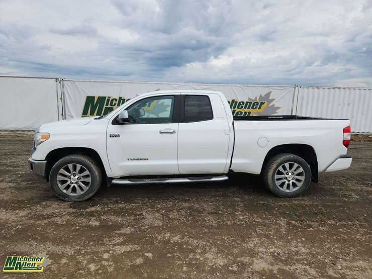 2015-toyota-tundra-image-6