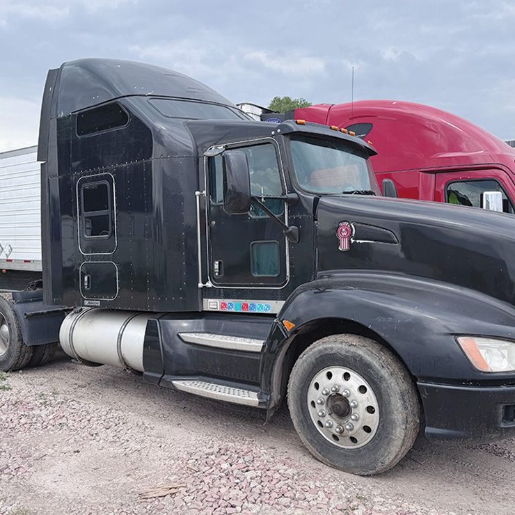 2012 KENWORTH T660