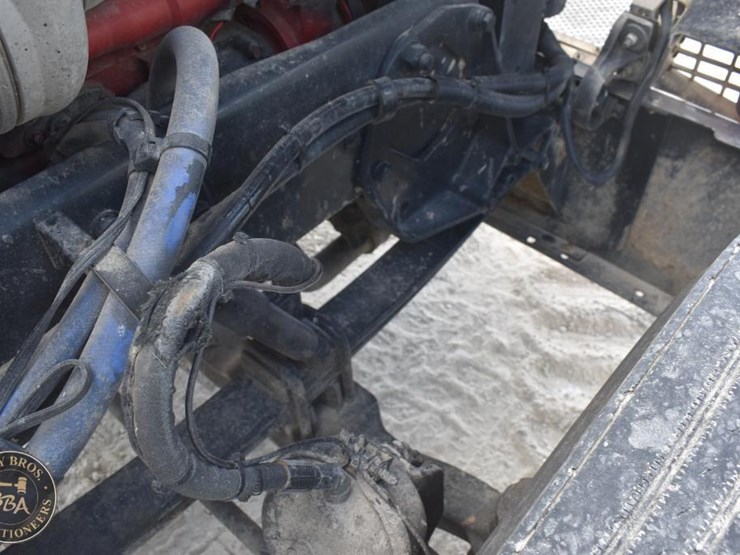2005-peterbilt-378-image-62