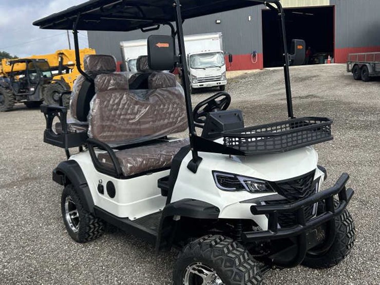 #39-•-4-seat-electric-golf-cart---sdlgc80---white-image-3