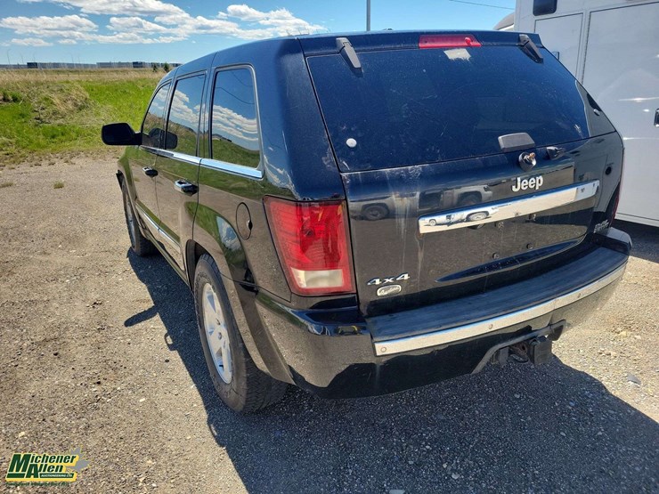 2008-jeep-grand-cherokee-image-8