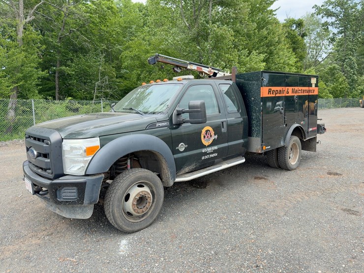2015-ford-f550-xl-image-1