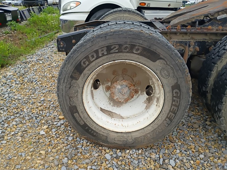 2011-international-workstar-7600-image-77