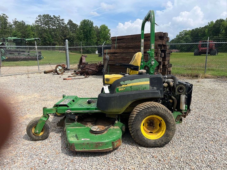 john-deere-997-image-1