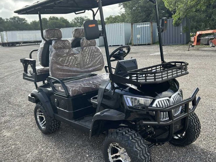 #35-•-4-seat-electric-golf-cart---sdlgc80---black-image-3