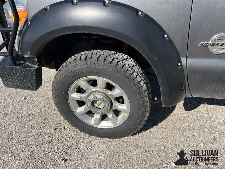 2011-ford-f350-image-18