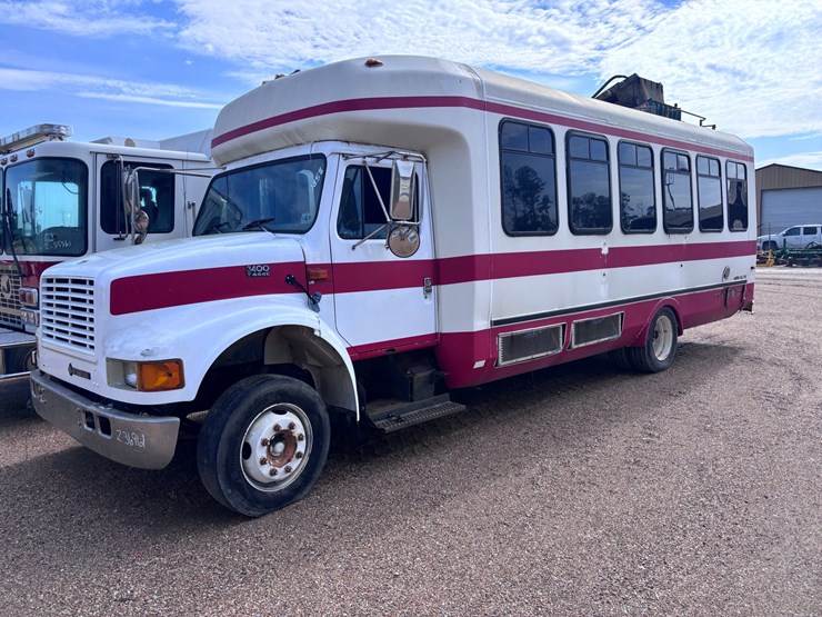 2000-international-3400-image-14