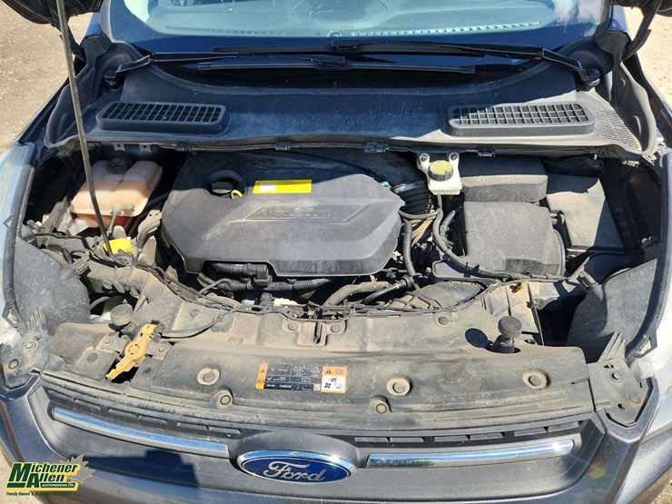 2016-ford-escape-image-24