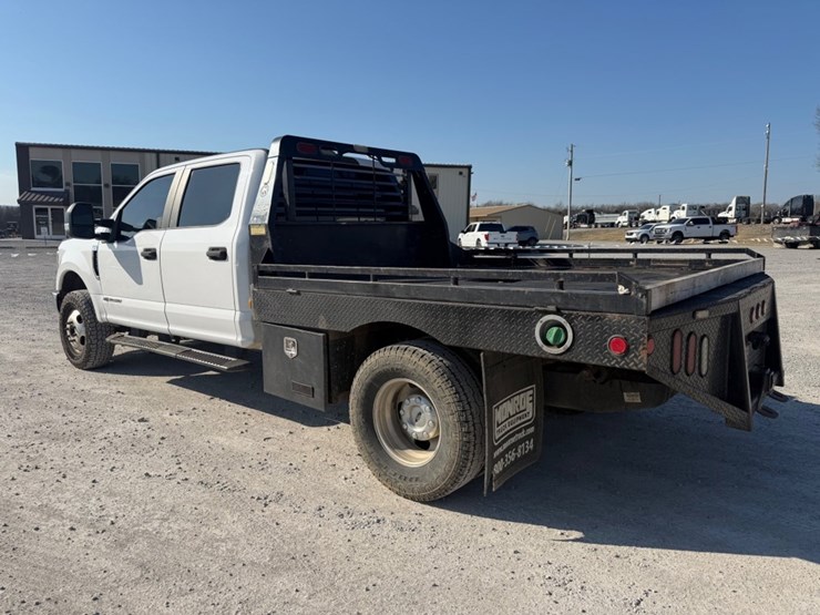 2019-ford-f350-xl-image-4