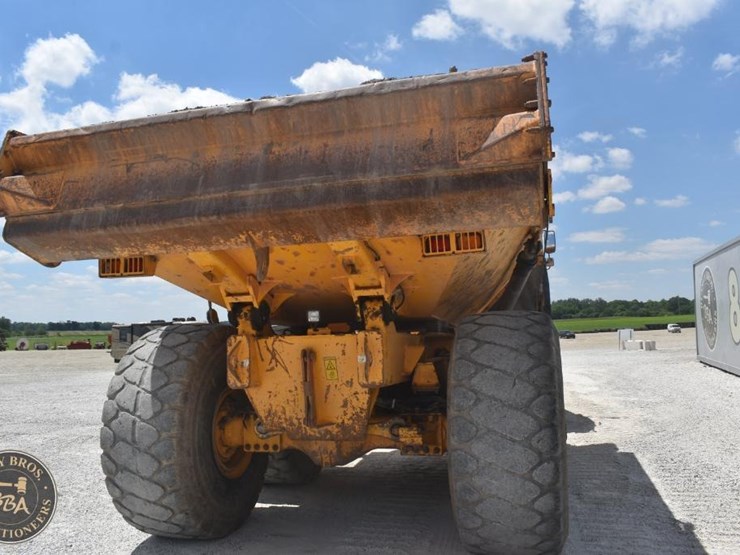 2006-volvo-a40d-image-9