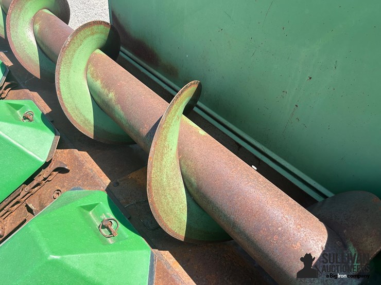 john-deere-822-image-14