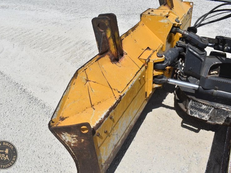 2022-deere-650k-lgp-image-20