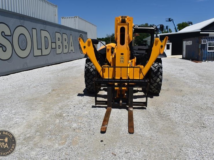 2023-jcb-510-56-image-19
