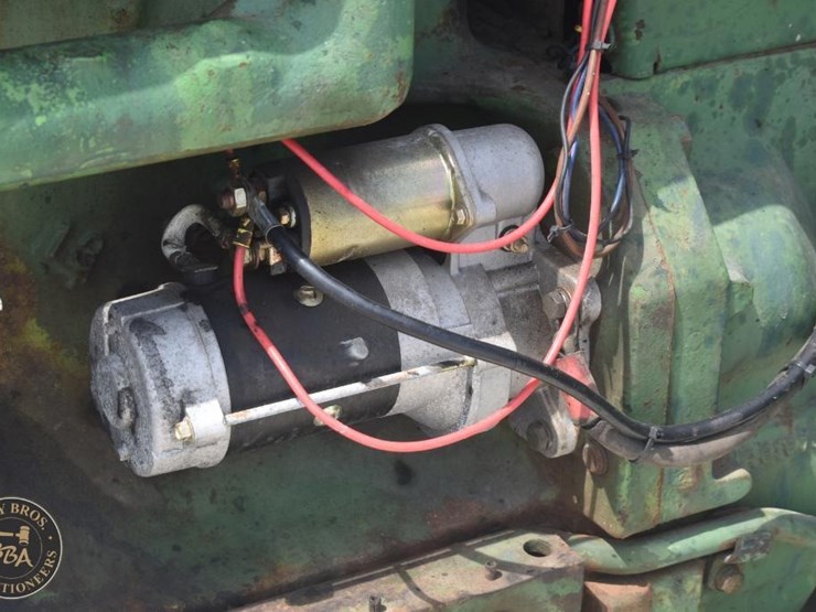 john-deere-3010-image-18