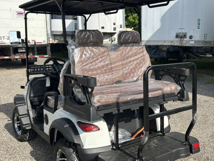 #40-•-4-seat-electric-golf-cart---sdlgc80---white-image-6