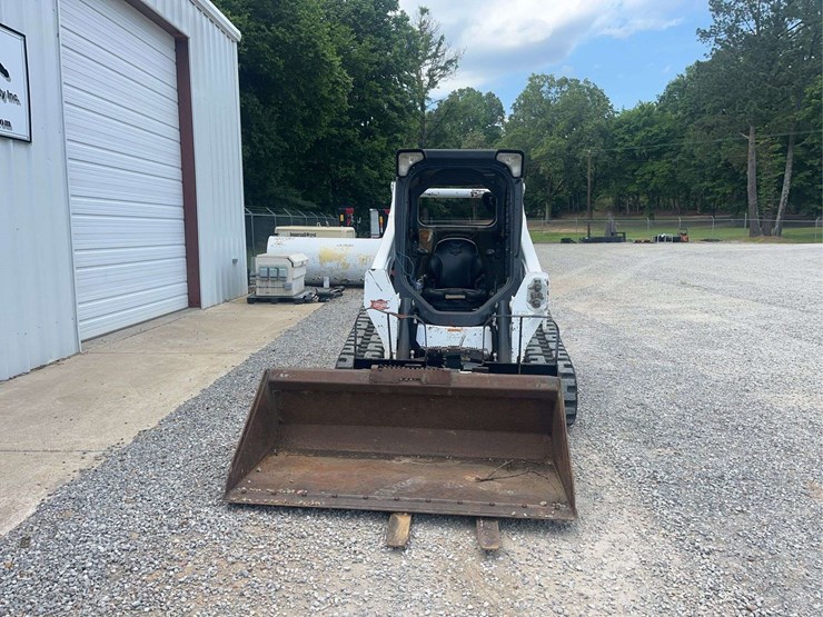 2015-bobcat-t590-image-4
