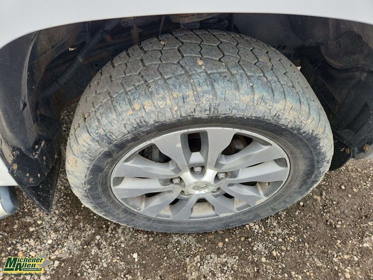 2015-toyota-tundra-image-13