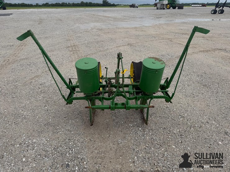 john-deere-2-image-2