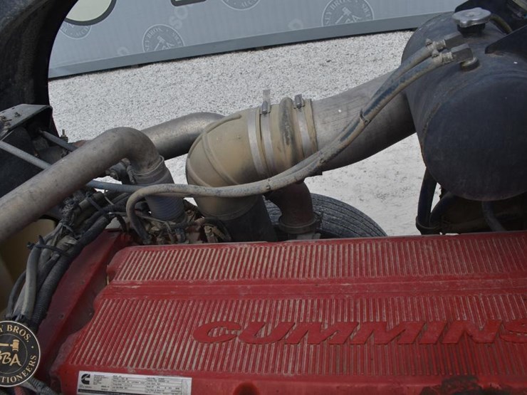 2005-peterbilt-378-image-66
