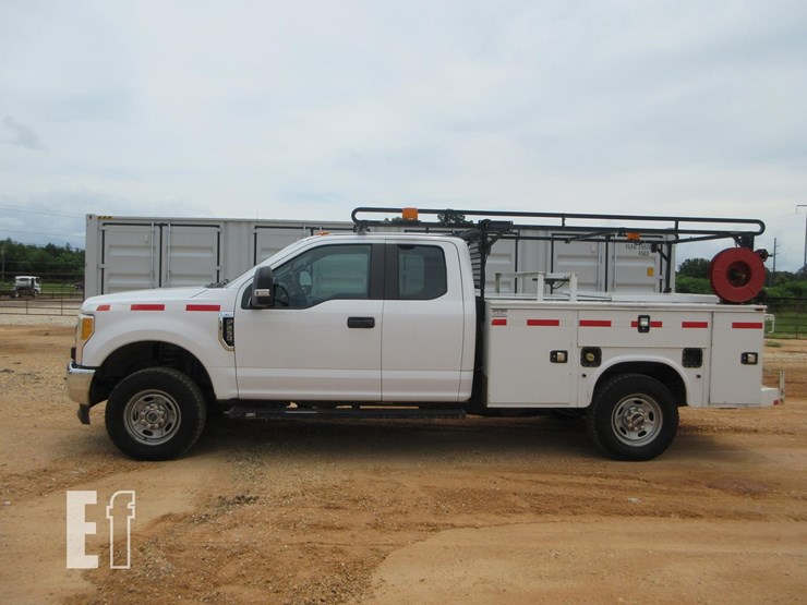 2017-ford-f250-sd-xl-image-2
