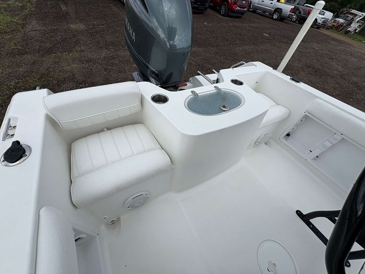2015-sea-hunt-"triton-210"-center-console-fiberglass-boat-*fully-equipped*-image-22