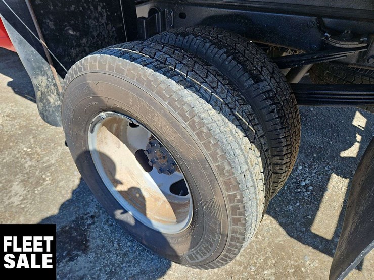 2020-chevrolet-silverado-3500hd-image-12