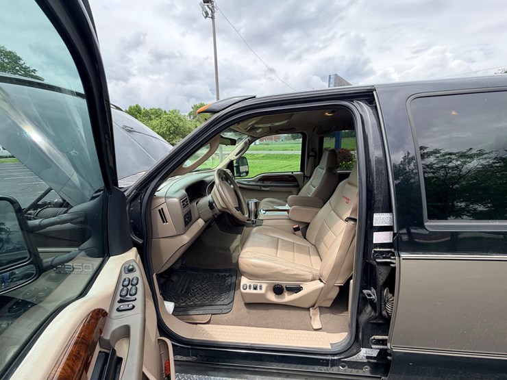 2004-ford-f350-image-30