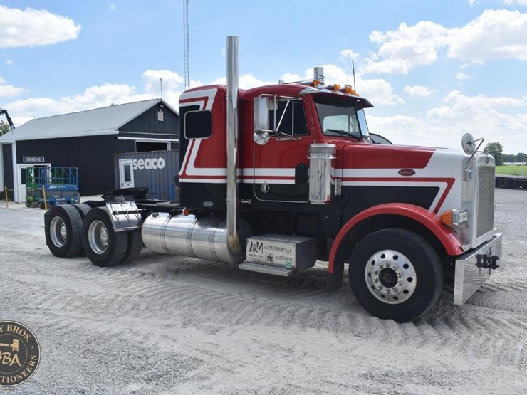 2005-peterbilt-378-image-14
