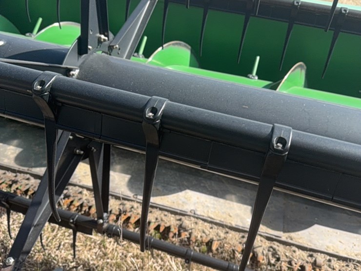 john-deere-635f-image-33
