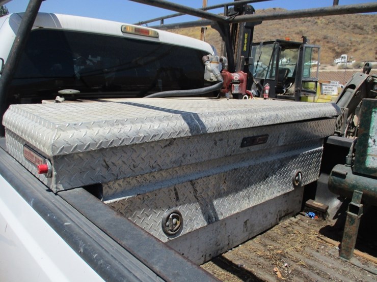 2015-ford-f250-xl-image-13