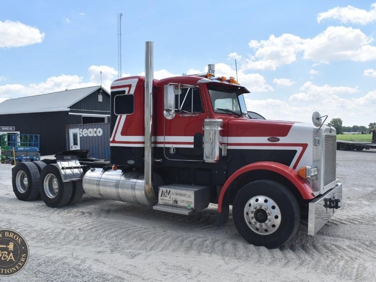 2005-peterbilt-378-image-15