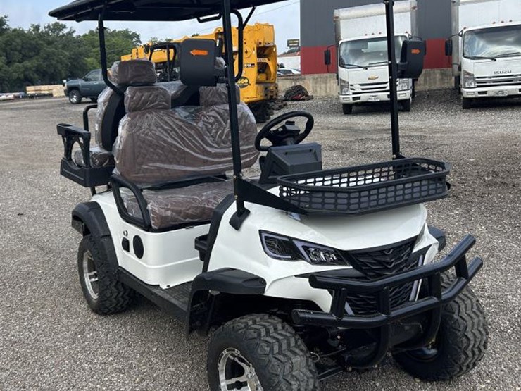 #38-•-4-seat-electric-golf-cart---sdlgc80---white-image-3