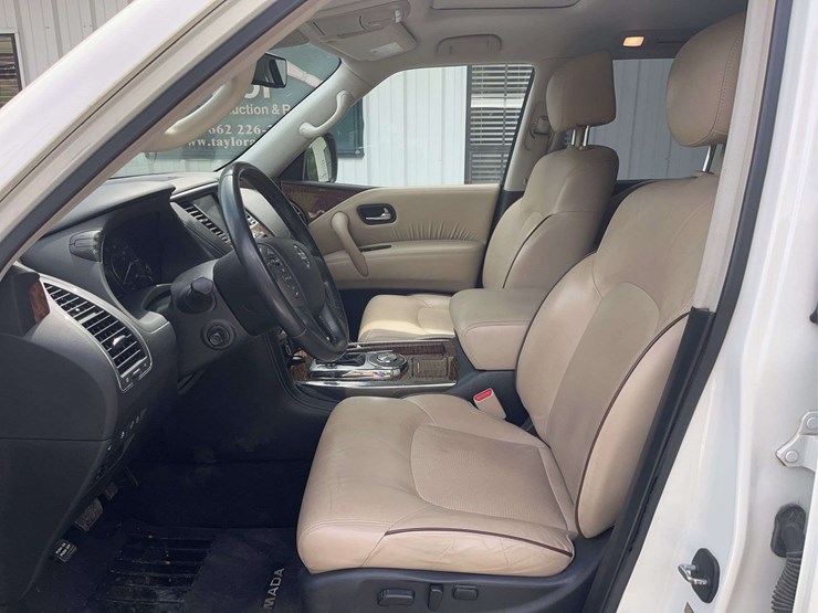2019-nissan-armada-image-8