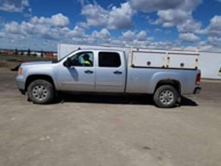 2012-gmc-sierra-3500hd-image-5