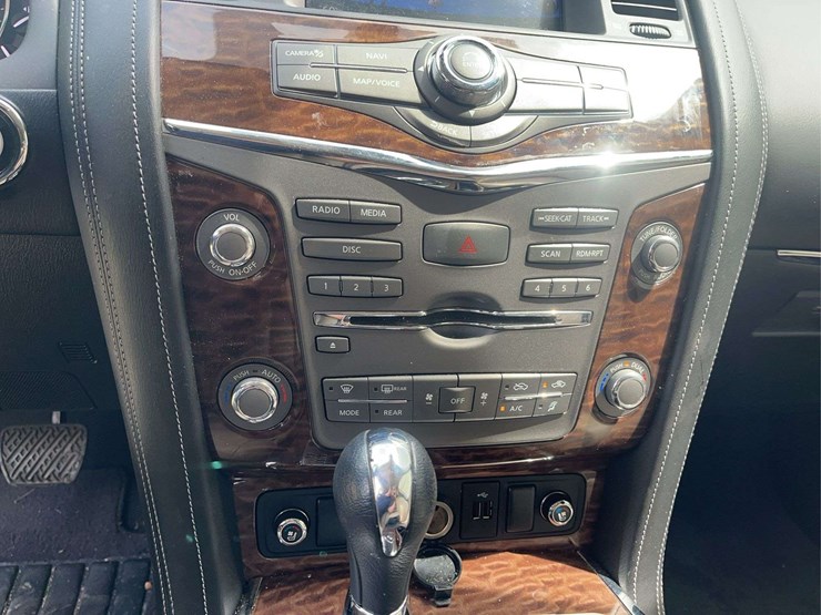 2019-nissan-armada-image-13
