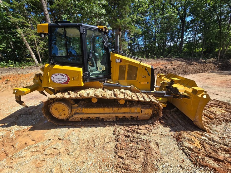 caterpillar-d4-image-17