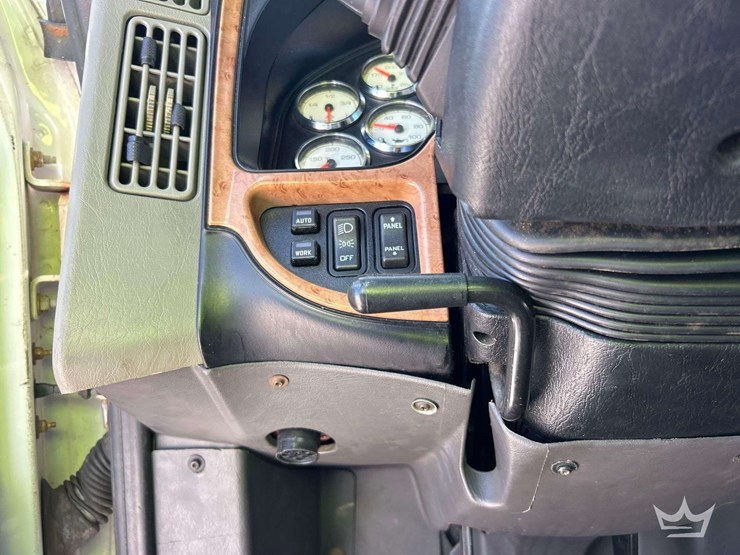 2015-international-prostar-image-16