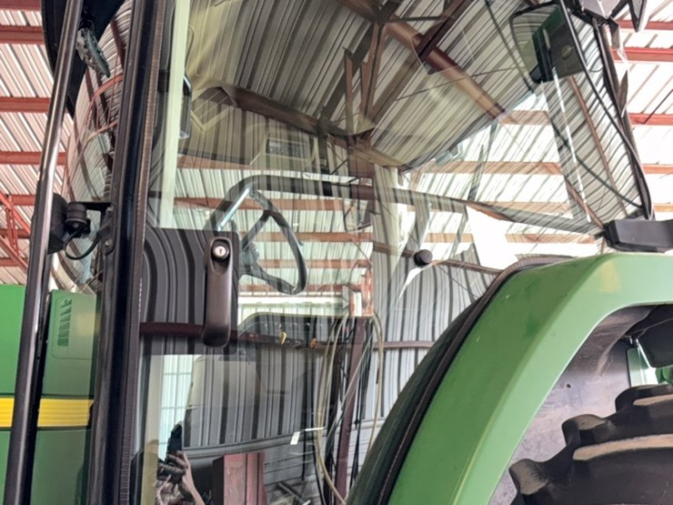 john-deere-8100-image-57