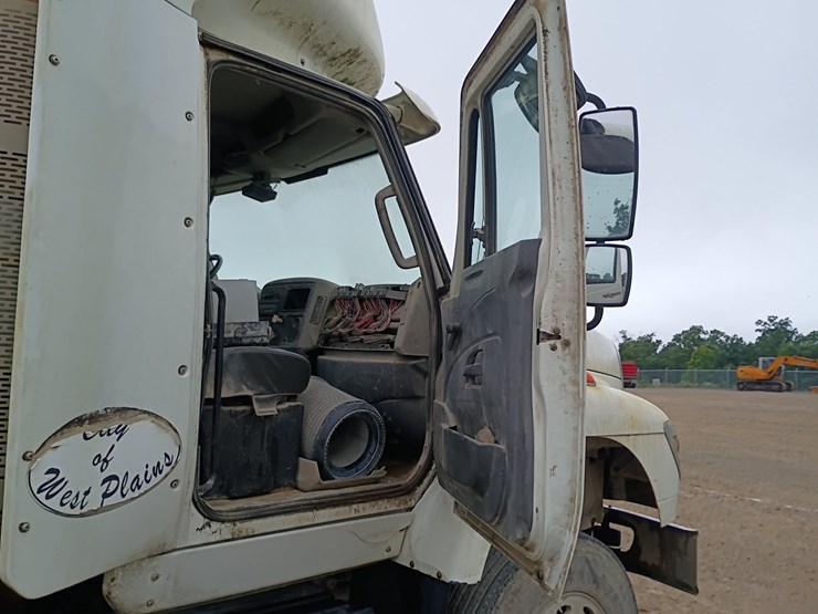 2011-international-workstar-7600-image-36