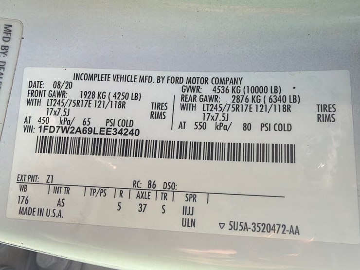 2020-ford-f250-image-12