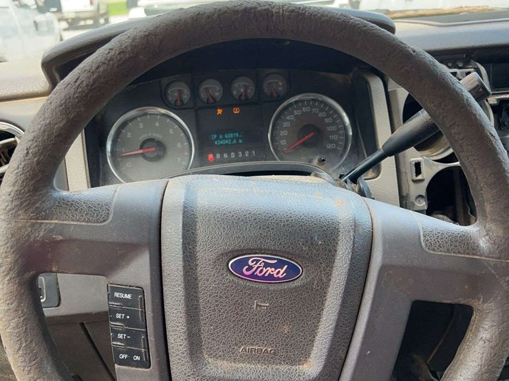 2010-ford-f150-image-27