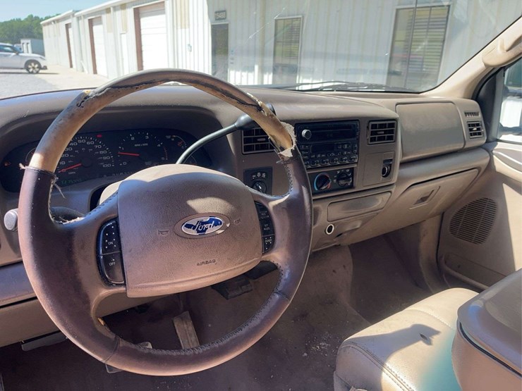 2003-ford-f250-image-12